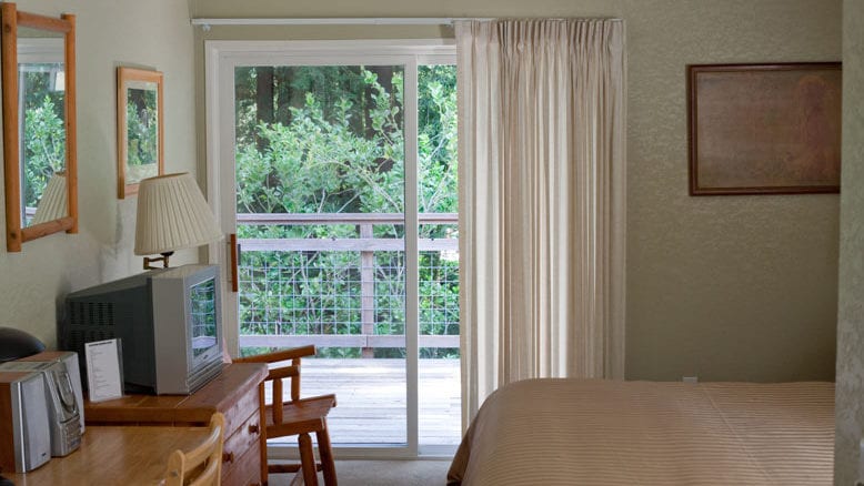 The Crane Cabin bedroom at Creekside Resort